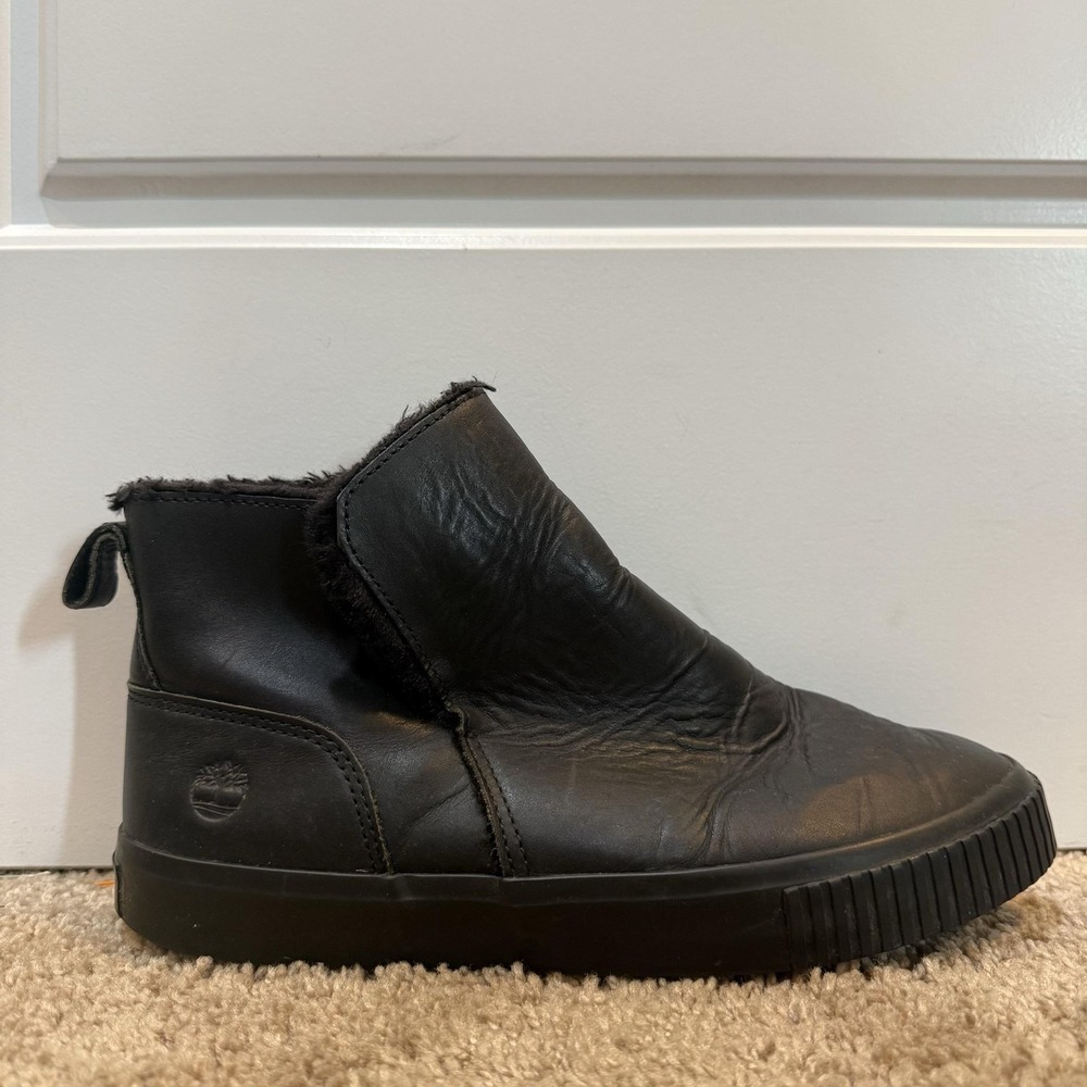 Timberland Boots Womens Size 8 Black Leather Faux Fur Lined Ankle Booties A4424